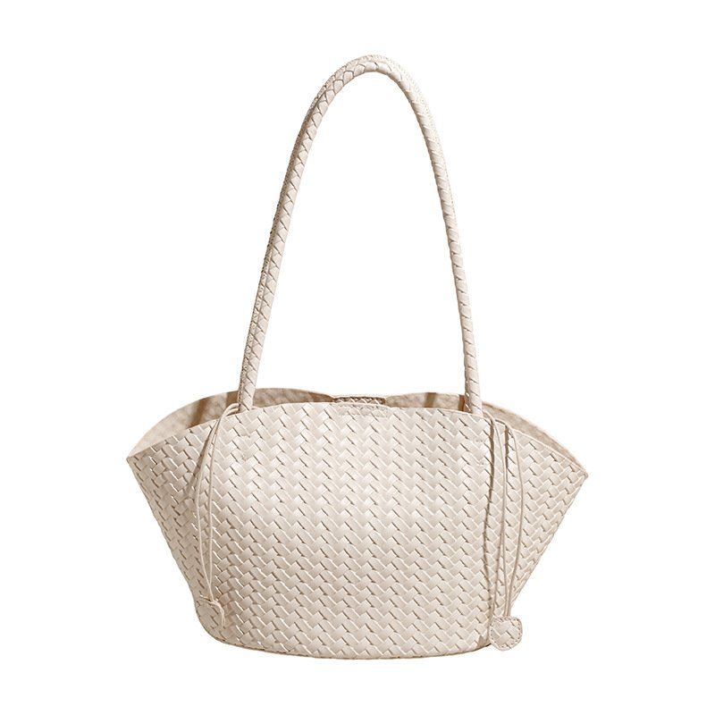 画像2: Leather woven fan-shaped shoulder tote underarm bag　 レザー編み込みファンシェイプドトートショルダーバッグ (2)