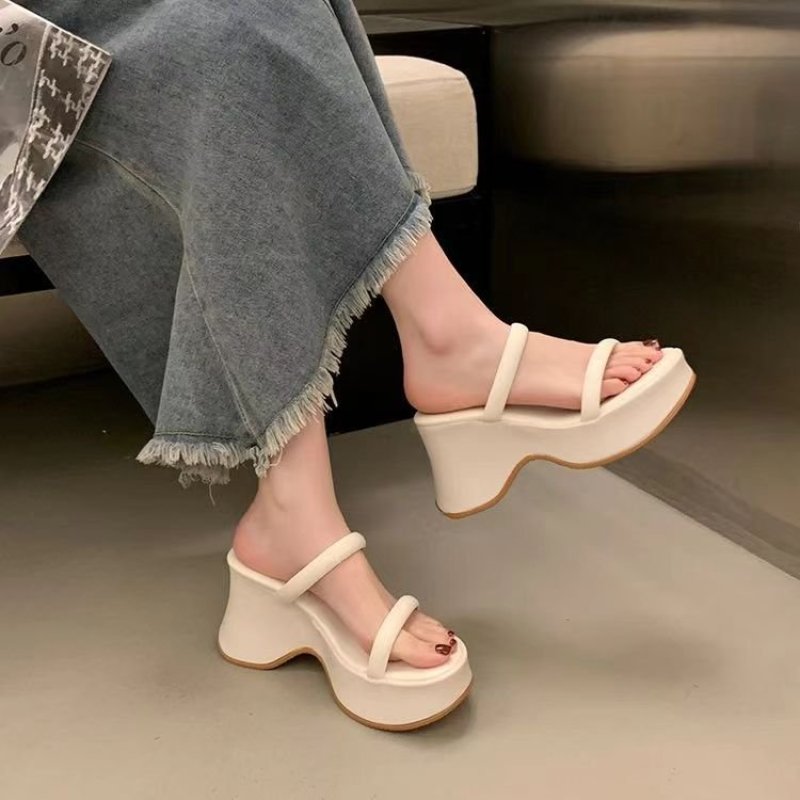 画像6:  Open-toe platform chunky high heel sandals　オープントゥ厚底チャンキーハイヒールサンダル (6)