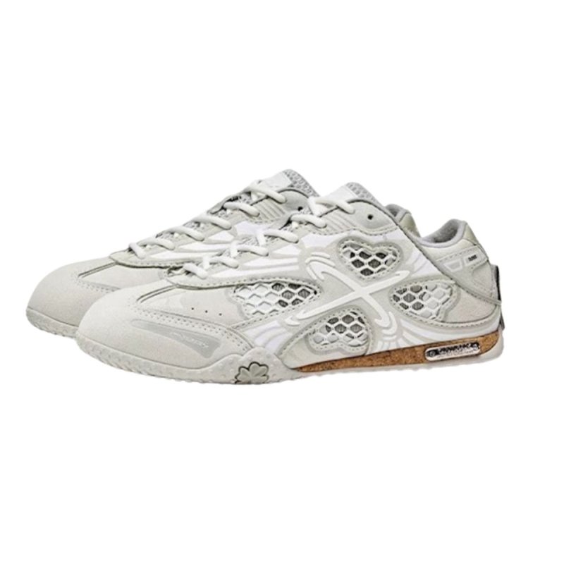 画像1: Four-Leaf Clover Lace-Up Sneakers　四つ葉クローバーレースアップスニーカー (1)