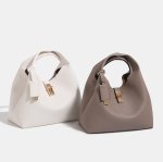 画像6: Leather Chance Recycled Turn-Lock Bucket Bag　ユニセックス男女兼用レザーターンロックバケットトートショルダークロスボディーバッグ (6)