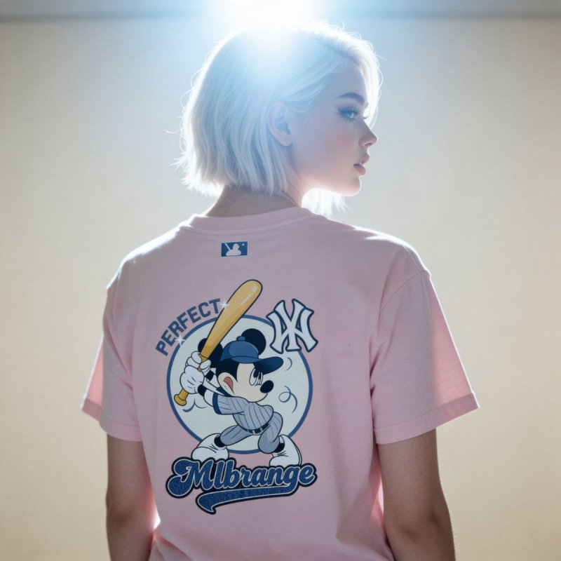 画像2: Uniex  NY Batter Mickey Mouse print  T-shirt  男女兼用 ユニセックスNYバッターミッキーマウスプリント 半袖 Tシャツ (2)