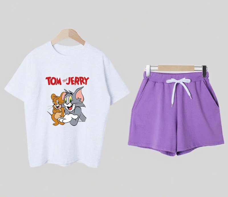 画像2: Tom and Jerry short-sleeved T-shirt & shorts set　トムとジェリー半袖Tシャツ＆ショートパンツ セットアップ上下 (2)