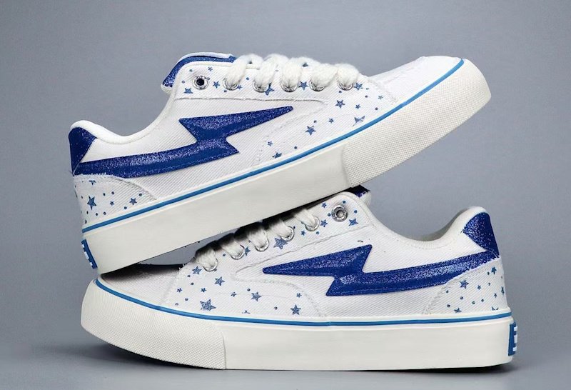 画像7: Unisex Canvas lace-up sneakers with little star detail ユニセックス 男女兼用 リトルスターキャンバスレースアップスニーカー (7)