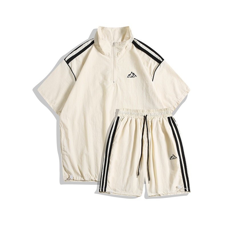 画像2: Half-zip stand-collar short-sleeved jacket and shorts set  setup ユニセックス男女兼用 ハーフジップスタンドカラー半袖ジャケット＆ハーフパンツセットアップ  (2)