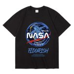 画像4: NASA FLOURISH x Astronaut print Print Tshirts ユニセックス男女兼用 NASA ナサ × 宇宙飛行士 半袖 Tシャツ (4)