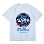 画像2: NASA FLOURISH x Astronaut print Print Tshirts ユニセックス男女兼用 NASA ナサ × 宇宙飛行士 半袖 Tシャツ (2)