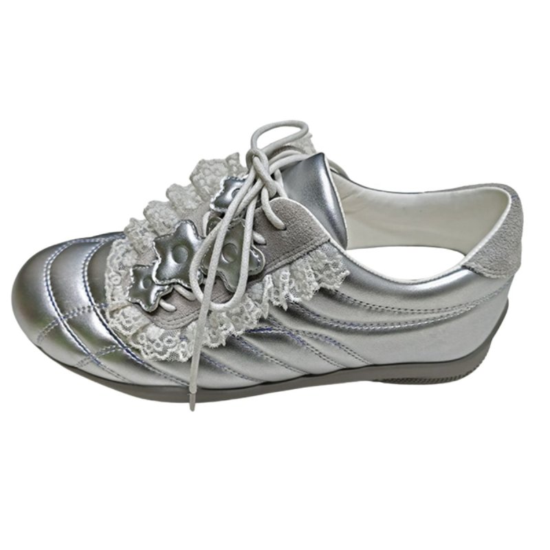 画像7: Ｗomen's Lace and small floral embellished quilted leather sneakers レース＆スモールフラワーキルティングレザー斜めレースアップスニーカー (7)