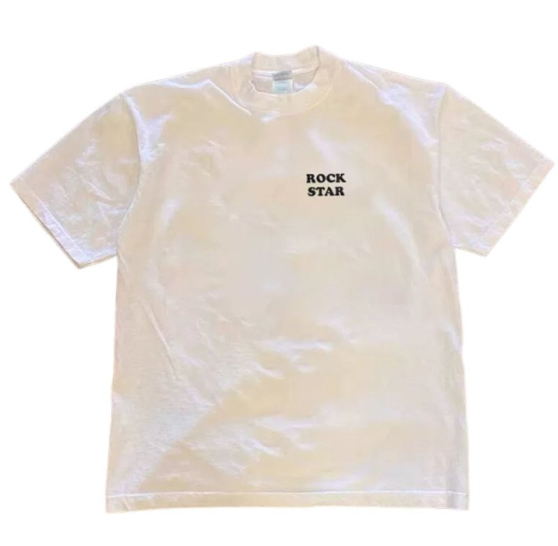 画像2: Snoopy Rockstar Vintage Style Short-Sleeve T-Shirt　ユニセックス 男女兼用ロックスタースヌーピーヴィンテージスタイル半袖 (2)