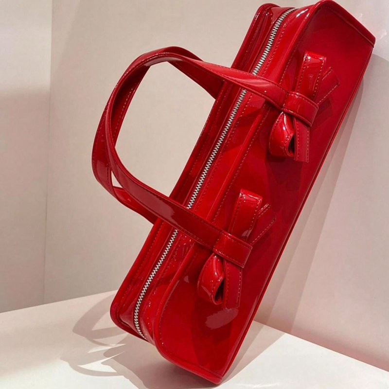 画像6:  Ribbon-style horizontal enamel tote shoulder bag　リボン付き横長エナメルトートショルダー フレンチバッグ (6)