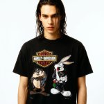 画像4: Bugs Bunny x Tasmanian Devil x Harley-Davidson Vintage Style Short-Sleeve T-Shirt ユニセックス 男女兼用バックスバニー×タズマニアン・デビルxハーレーダビッドソンヴィンテージスタイルプリントTシャツ (4)