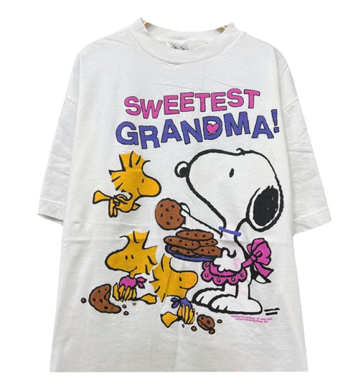 画像1: Sweetest Grandma Snoopy & Woodstock Vintage Style print Short-Sleeve T-Shirt  ユニセックス 男女兼用sweetest grandma スヌーピー＆ウッドストックヴィンテージスタイルプリント半袖Tシャツ (1)