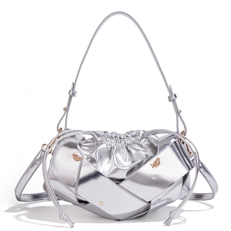 画像3:  Leather Mesh & Studded Drawstring Shoulder Crossbody Bag　レザーメッシュ＆スタッズ巾着ショルダークロスボディーバッグ (3)