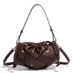 画像7:  Leather Mesh & Studded Drawstring Shoulder Crossbody Bag　レザーメッシュ＆スタッズ巾着ショルダークロスボディーバッグ (7)