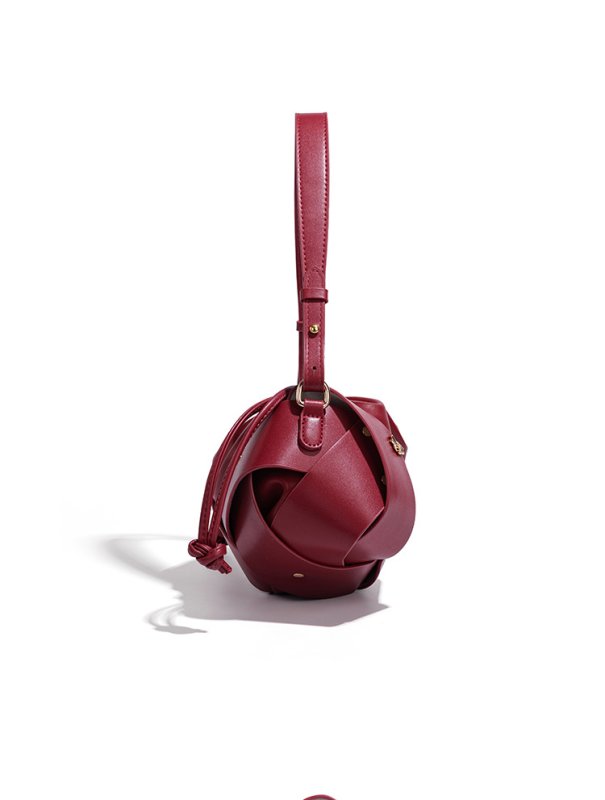 画像15:  Leather Mesh & Studded Drawstring Shoulder Crossbody Bag　レザーメッシュ＆スタッズ巾着ショルダークロスボディーバッグ (15)