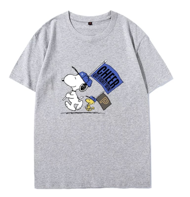 画像3: Snoopy & Woodstock x CHEEER Flag Short-Sleeve  T-Shirt ユニセックス 男女兼用スヌーピー＆ウッドストック×チアフラッグプリント半袖Tシャツ (3)