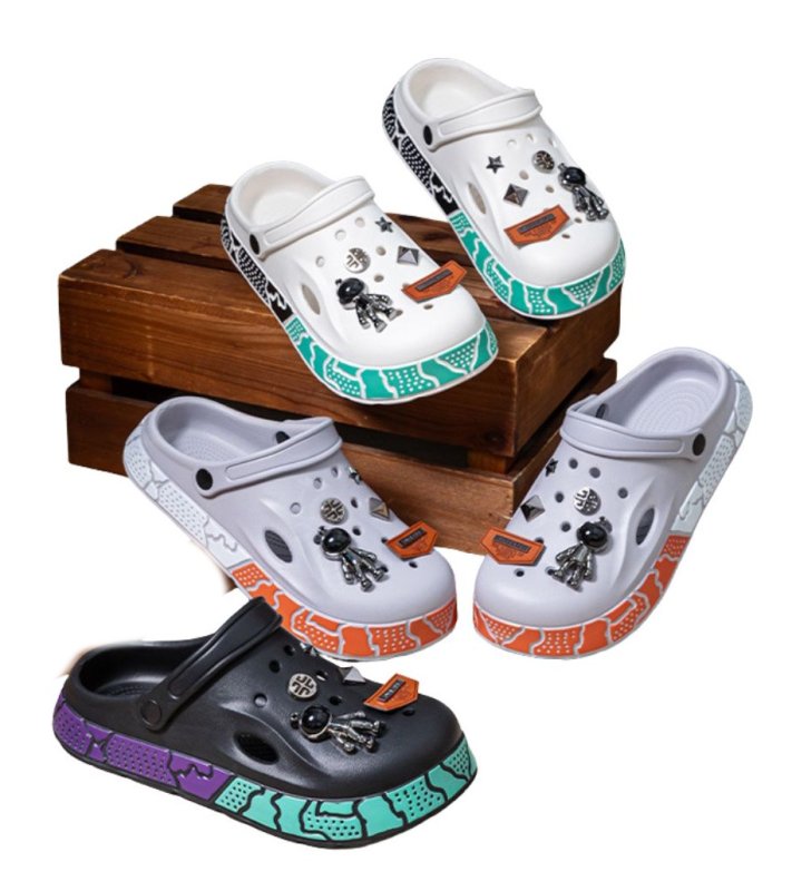画像4:  Unisex EVA platform  Studded & Astronaut Clog Sandals/Slippers  男女兼用 プラットフォーム厚底スタッズ＆宇宙飛行士クロッグサンダルスリッパシャワー ビーチサンダル シューズ (4)