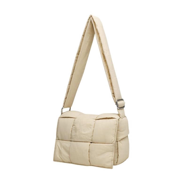 画像4: Small & Large Quilted padded down cassette bag cross body shoulder bag スモール キルティング 絞り ペディング カセット クロスバッグ ショルダートート ポシェット (4)