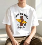 画像3: Unisex black white Catch the Wave Surfer Bear Print T-shirt  男女兼用 ユニセックスキャッチザウェーブサーファーベアプリント 半袖 Tシャツ (3)