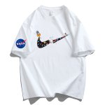 画像1: Unisex NASACAT×Colorful Broken swoosh ×Astronaut Print Tshirts 　ユニセックス男女兼用NASACAT×カラフルブロークンスウォッシュ×宇宙飛行士プリント半袖Tシャツ (1)