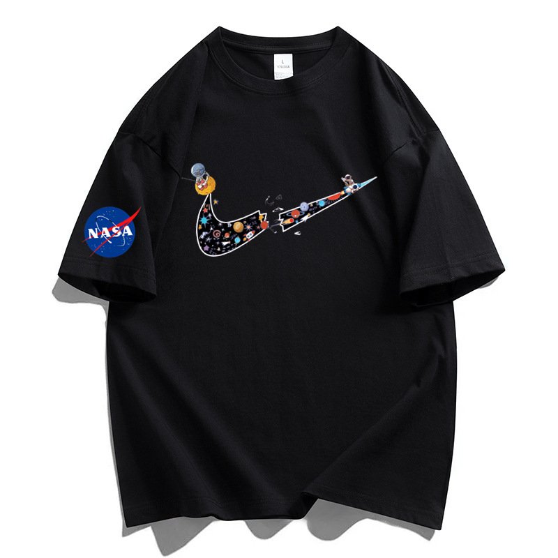 画像2: Unisex NASACAT×Colorful Broken swoosh ×Astronaut Print Tshirts 　ユニセックス男女兼用NASACAT×カラフルブロークンスウォッシュ×宇宙飛行士プリント半袖Tシャツ (2)