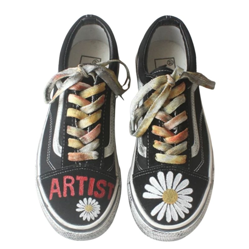 画像1: Unisex Daisy Artist hand-painted lace-up canvas sneakers 男女兼用 ユニセックス キャンバ ス落書き風 デイジー フラワー ペイントレースアップ スニーカー (1)