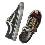 画像2: Unisex Daisy Artist hand-painted lace-up canvas sneakers 男女兼用 ユニセックス キャンバ ス落書き風 デイジー フラワー ペイントレースアップ スニーカー (2)