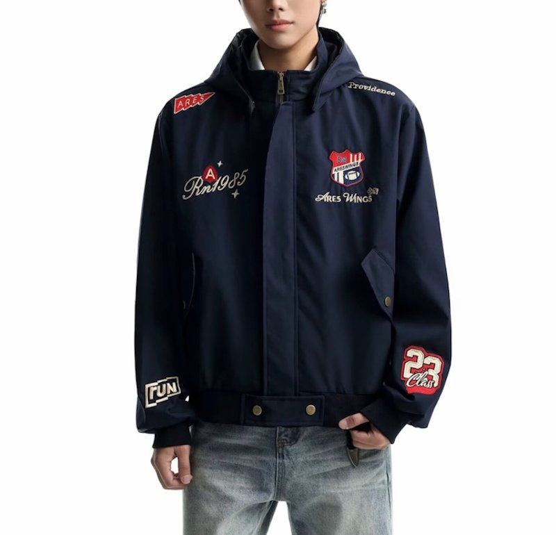 画像4: Emblem-Embroidered Zip-Up Stand-Collar Blouson Varsity Jacket ユニセックス男女兼用エンブレム刺繍スタンドカラージップアップブルゾンスタジアムジャンパー スタジャン  (4)