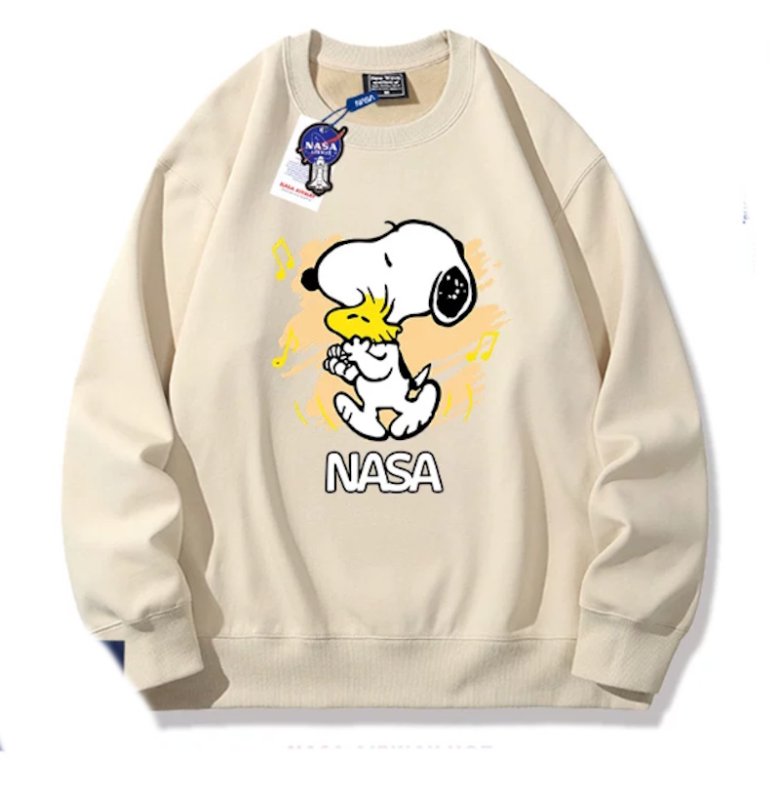 画像1: Unisex NASA x Snoopy & Woodstock sweat shirts ユニセックス 男女兼用 NASA×スヌーピー＆ウッドストック プリント スウェットトレーナー (1)