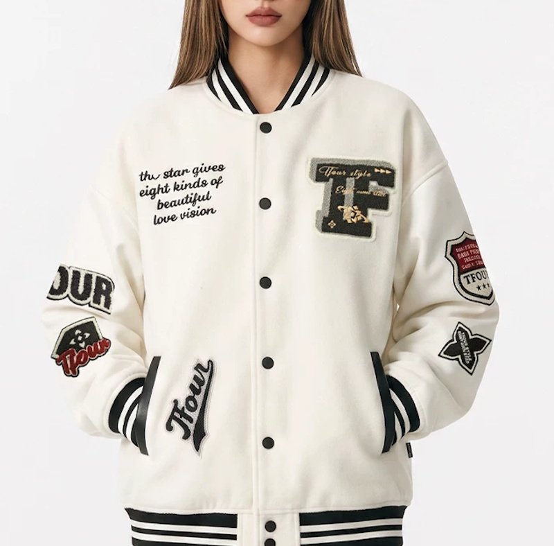 画像12: TFOUR Stand-Collar Varsity Jacket with Leather Sleeves and American-Style Embroidery　ユニセックス男女兼用TFOURスタンドカラーレザースリーブ アメリカン刺繍スタジアムジャケット (12)
