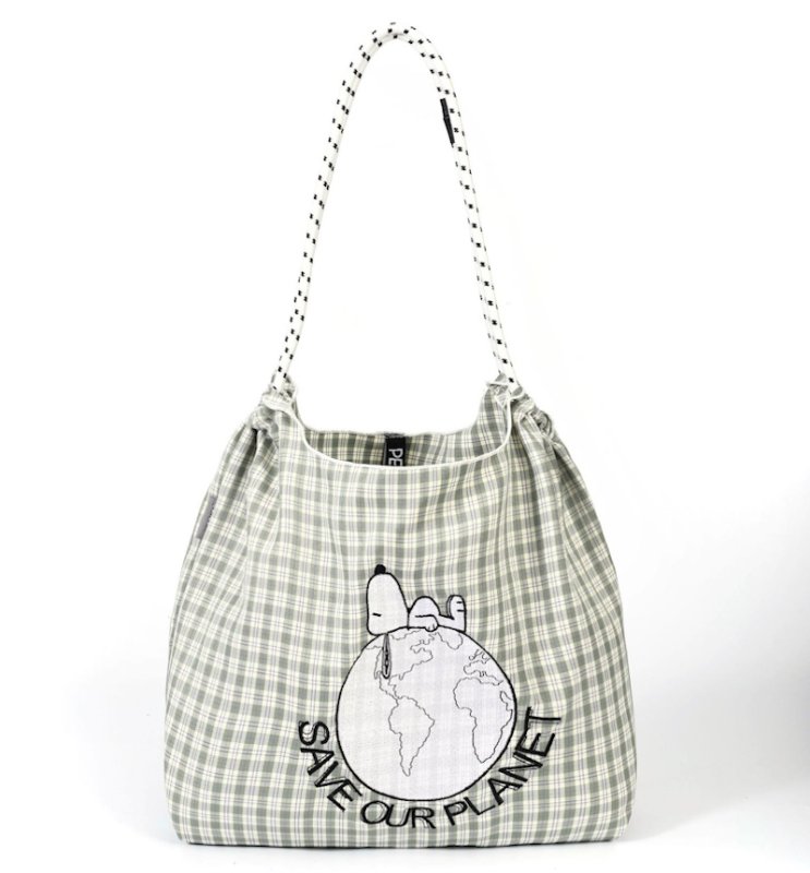 画像3: Snoopy Embroidered Plaid Tote/Shoulder Bag (Ball & Chain)　ユニセックス男女兼用スヌーピー刺繍チェック柄トートショルダーボール&チェーンバッグ (3)