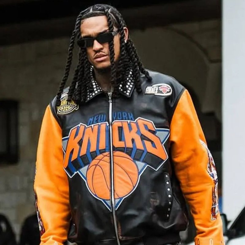 画像3: New York Knicks Championship Studded Leather Jacket Riders Motorcycle coat ニューヨーク・ニックス チャンピオンシップ スタッズ付き ヴィンテージ風 古着風 レザー ジャケット ライダース コート  (3)