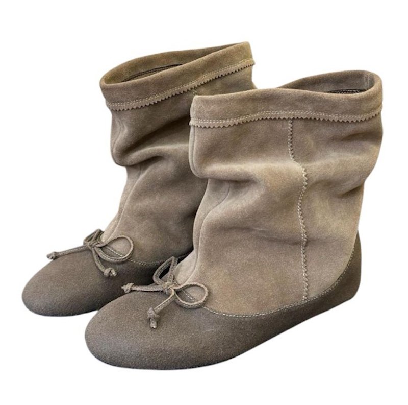 画像1: Round-toe flat leather slouch boots with a ribbon detail　ラウンドトゥリボン付きフラットレザールーズブーツ (1)