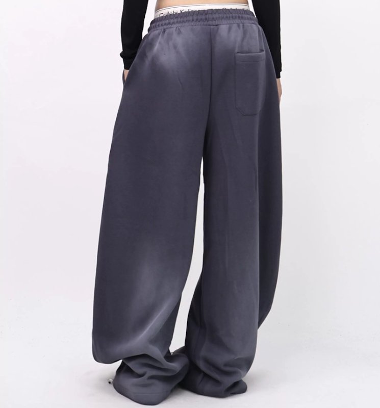 画像5: Wide-leg sweatpants with a curved silhouette, featuring cross and logo prints ユニセックス 男女兼用クロス＆ロゴプリント　カーブシルエット・ワイドスウェットパンツ (5)
