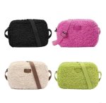 画像6: Fluffy Faux-Fur Small Square Crossbody Camera-Style Bag　 フワフワボアスクエアスモールショルダーポシェットクロスボディーカメラマンバッグ (6)