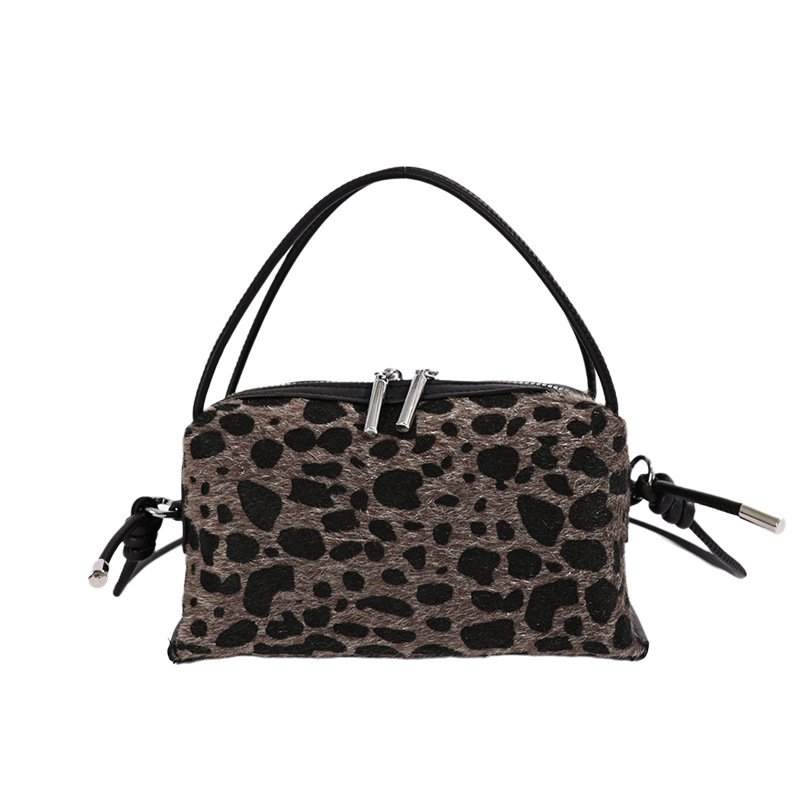 画像2: Leopard-print bowling-style tote/shoulder bag 　レオパードボウリングトートショルダーバッグ (2)
