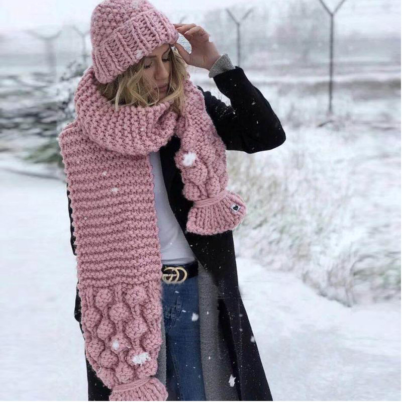 Women's Handmade Grape Sweater Super Chunky Knit Scarves Ahududu Hırka グレープ  ポンポン付ざっくりニットマフラー ストール CREA WEB SHOP |クレアウェブショップ