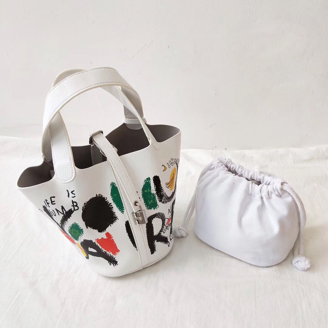Woman S Portable Graffiti Bucket Bag レザーグラフィックバケツバッグトートバック Woman S Portable Graffiti Bucket Bag レザーグラフィックバケツバッグトートバック
