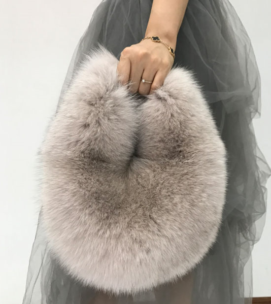woman’s real Fox hair hand fur plush bag リアルフォックスファーサークル型モコモコファーバック　トートバック　 ハンドバック