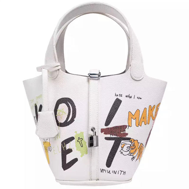 New Woman’s graffiti Tom & Jerry handbagbasket tote bag portable bucket bag　 トム＆ジェリーグラフィックプリントバケットバッグトート ハンドバック