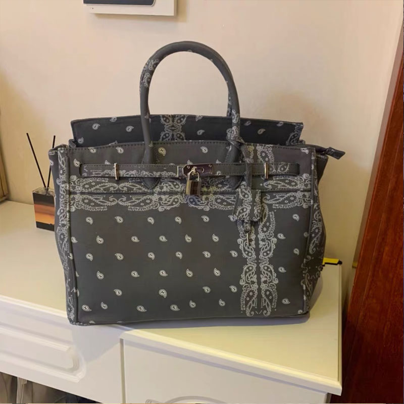 Paisley pattern Birkin style tote bag Messenger bag ユニセックス 