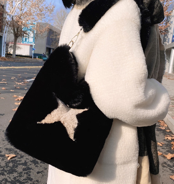 Woman's one shoulder Fur Tote Bag handbag フェイクファーワン