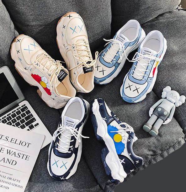 Unisex Kaws Graffiti Lace Up Sneakers ユニセックス男女兼用カウズグラフィック レースアップ スニーカー Unisex Kaws Graffiti Lace Up Sneakers ユニセックス男女兼用カウズグラフィック レースアップ スニーカー