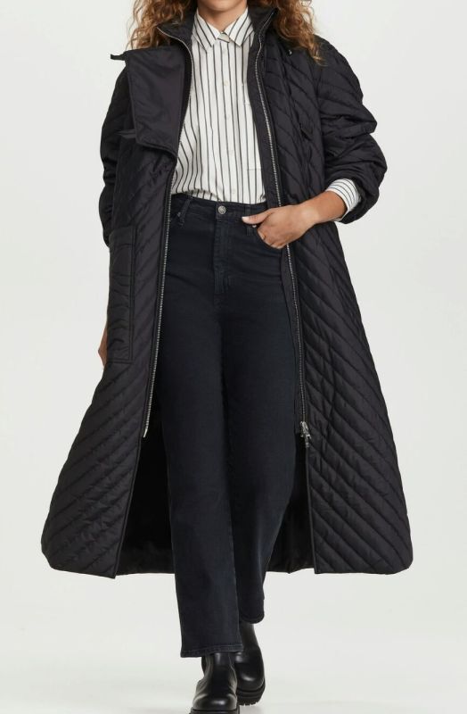 Scandinavian style design quilted black zipper long coat