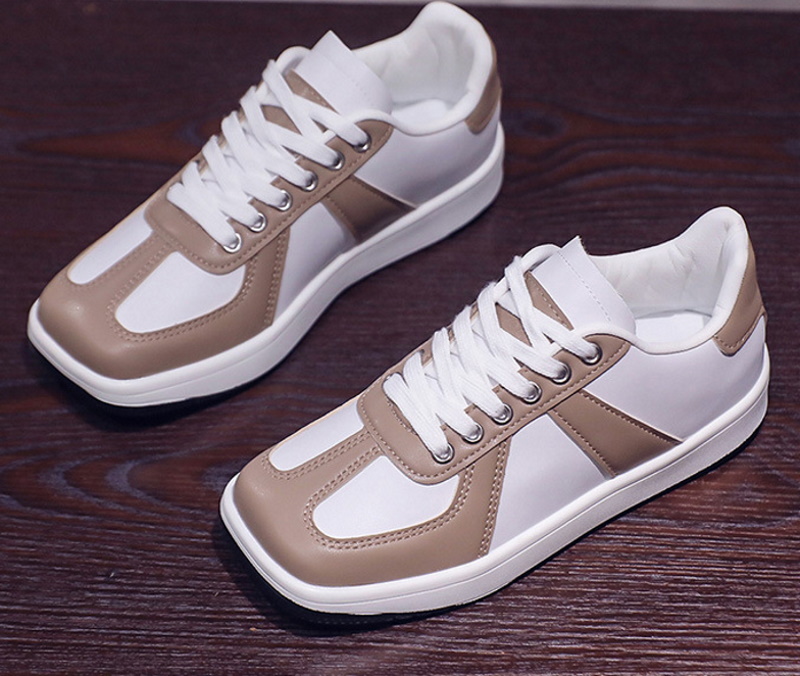 Women's SQUARE TOE LACE-UP LEATHER SNEAKERS スクエアトゥレース 