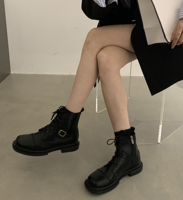 Woman's leather Funky Boots Martin Boots レザーファンキーレース